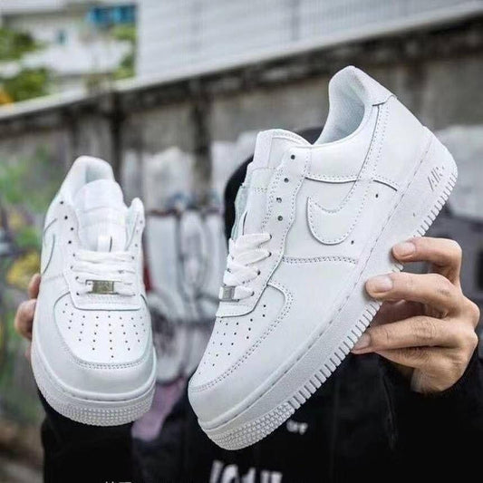 Nike air force 1 triple white